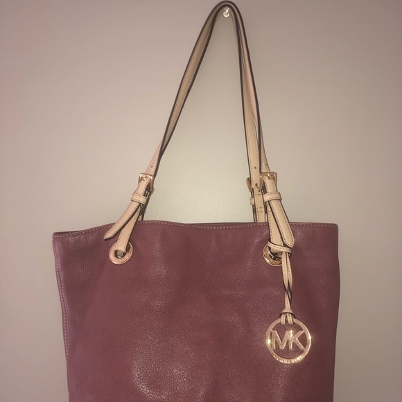 Michael Kors Bag - Picture 3 of 6